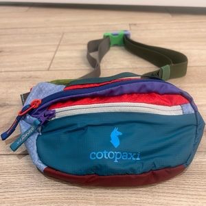 Cotopaxi 1.5L Fanny pack